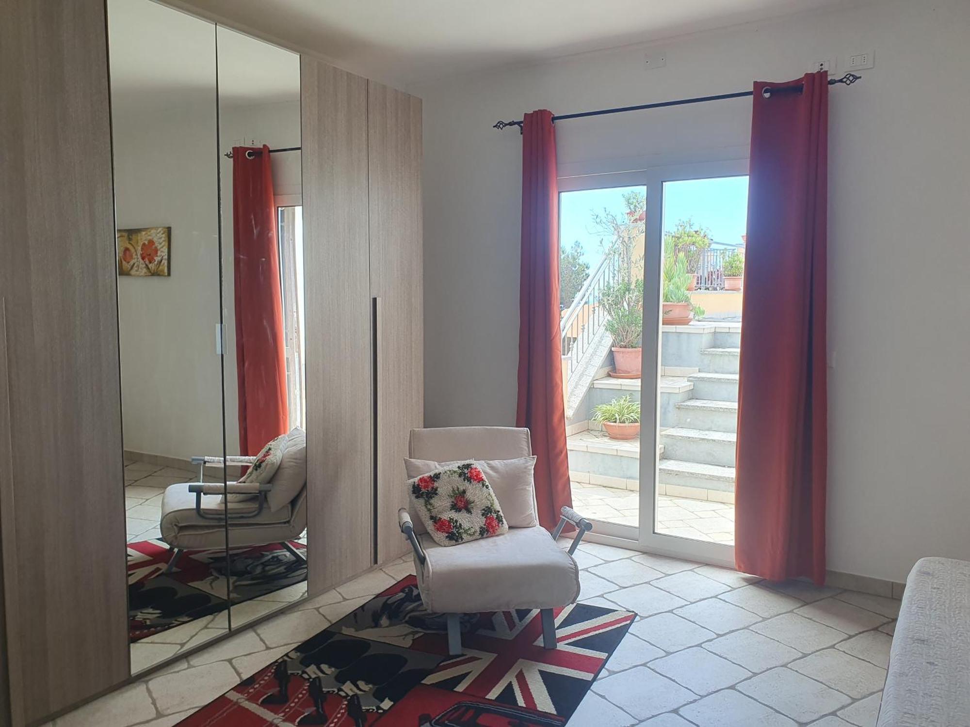 Sunshine 2 * Andora